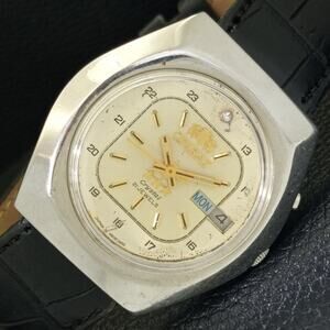 Vintage 1990 Orient Automatic Mens Silver Watch W/daydate & Gold accents